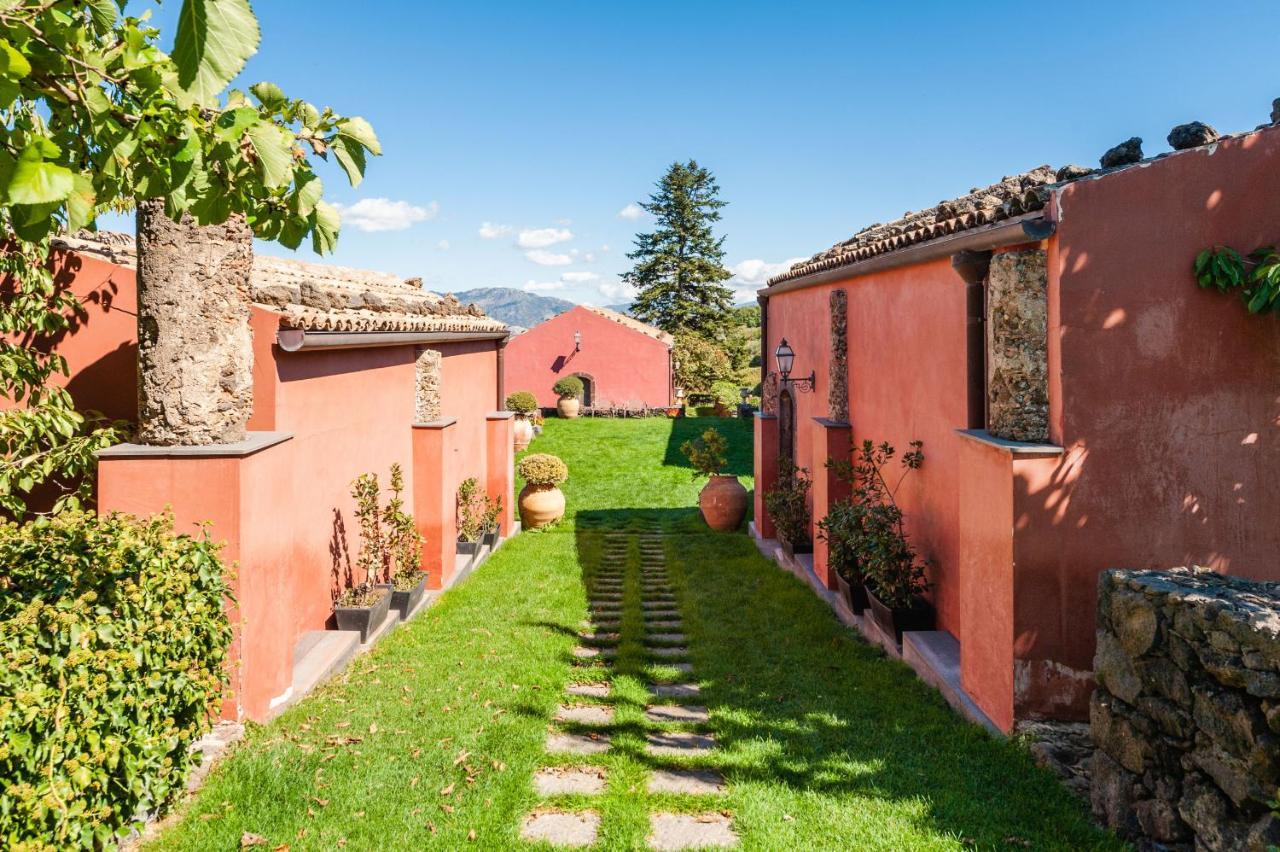 Terrazze Dell'Etna - Country Rooms And Apartments Randazzo Bagian luar foto
