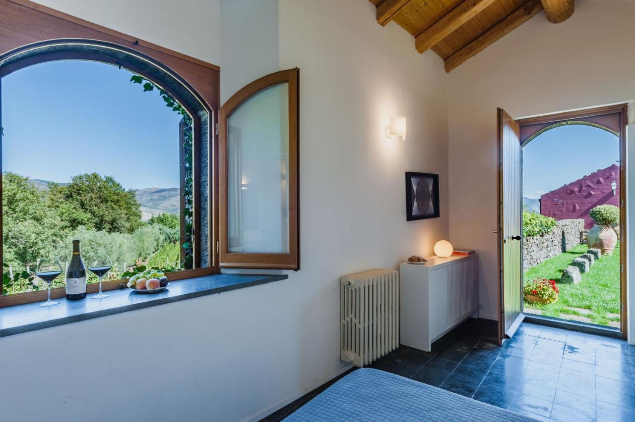 Terrazze Dell'Etna - Country Rooms And Apartments Randazzo Bagian luar foto