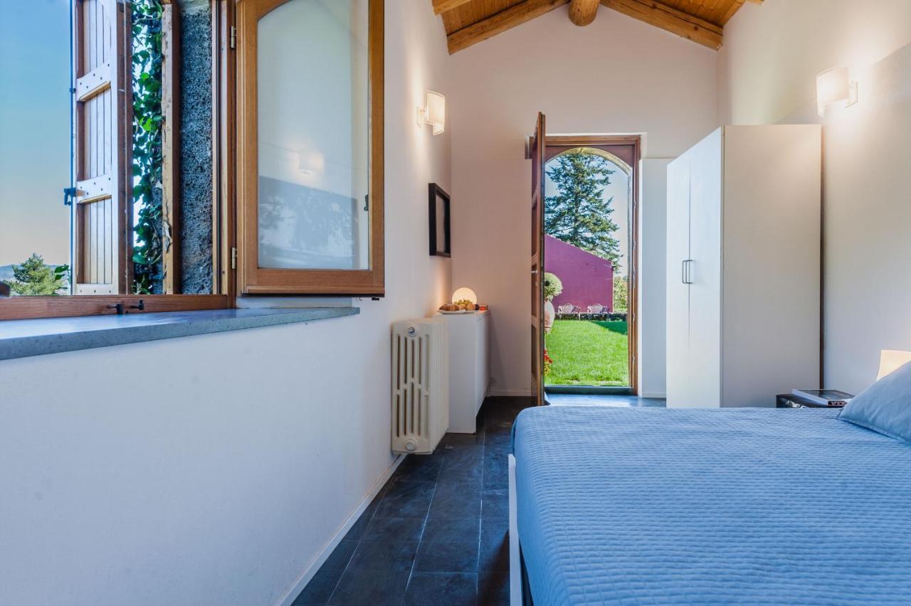 Terrazze Dell'Etna - Country Rooms And Apartments Randazzo Bagian luar foto