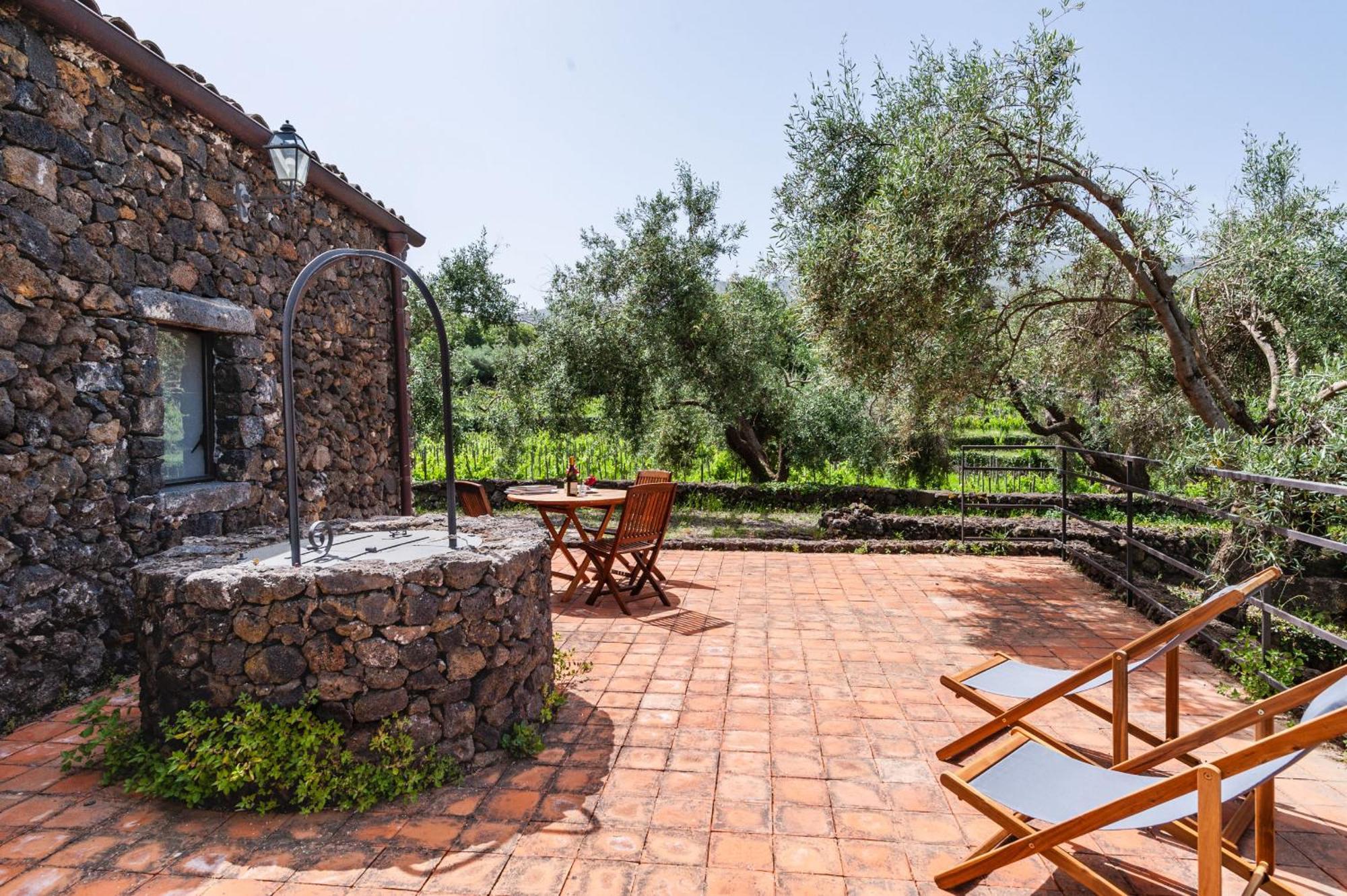 Terrazze Dell'Etna - Country Rooms And Apartments Randazzo Bagian luar foto