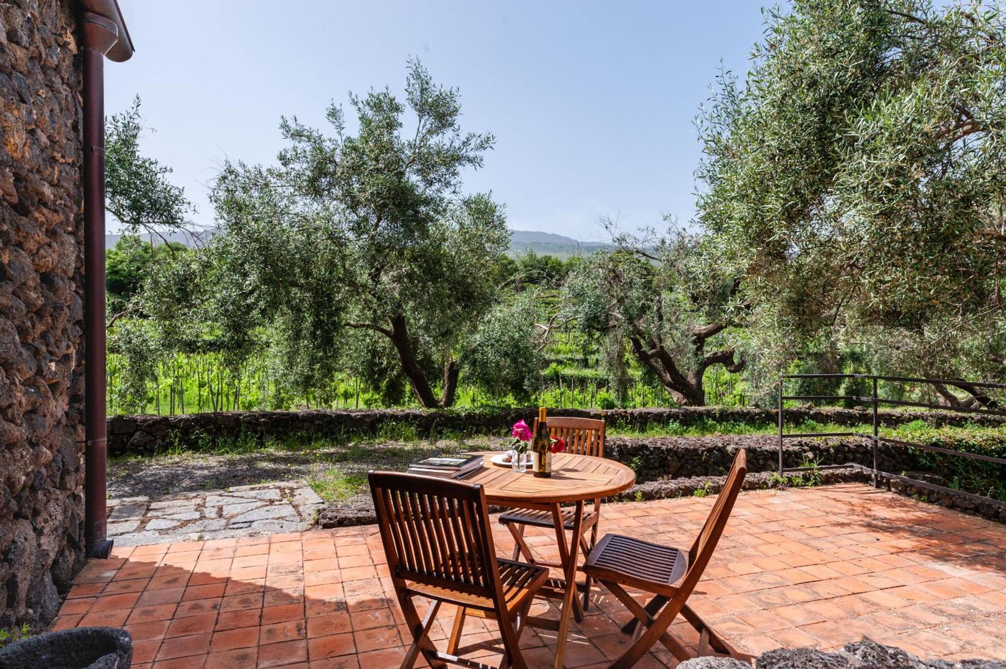 Terrazze Dell'Etna - Country Rooms And Apartments Randazzo Bagian luar foto